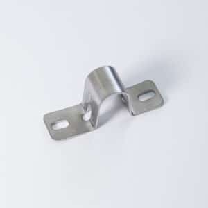 Grapa Inox Universal para tubo para bebedero porcino