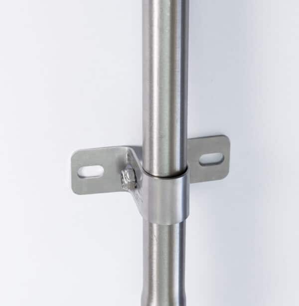 Grapa Inox Universal para tubo para bebedero porcino